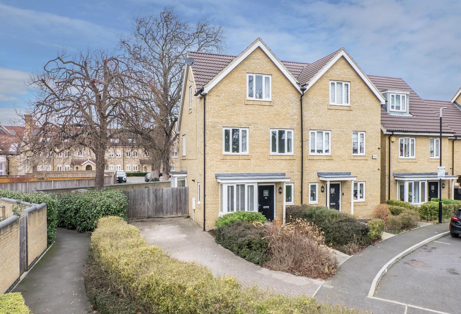 Martin Drive, Stone, Dartford The Homes Group